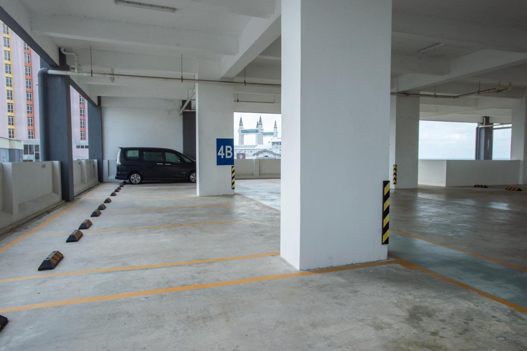 Infinity Sea View Pool Beach View 3Rooms 2Parkings Kuala Terengganu Exterior foto