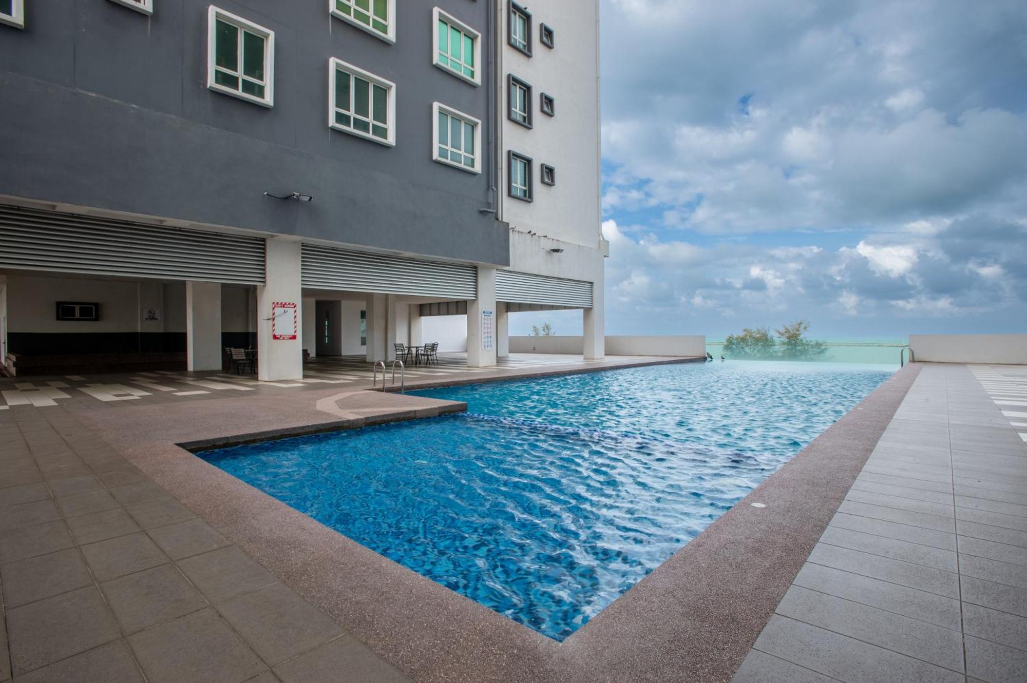 Infinity Sea View Pool Beach View 3Rooms 2Parkings Kuala Terengganu Exterior foto